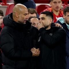 Pep Guardiola ‘pasa’ de la polémica entre Kyle Walker y Neal Maupay