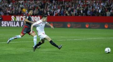 Gameiro también anotó el 3-0.