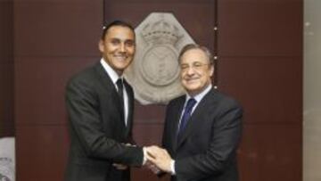 Florentino pide perdón a Keylor y el meta reclama más dinero