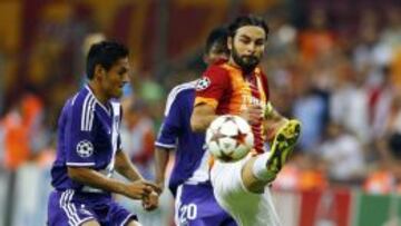 Selcuk Inan, en el Galatasaray - Anderlech.