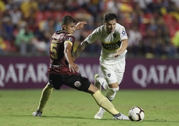 El equipo colombiano igualó 2-2 y quedó muy cerca de la eliminación de la Copa Libertadores. Deberá ganar en la última fecha y esperar una derrota de los argentinos.