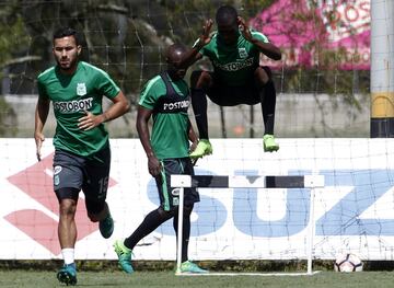 Nacional entrena pensando en el partido ante Barcelona por Copa
