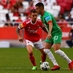 Luismi Cruz, único canterano del Sevilla con opción de compra