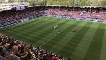 Osasuna, a mantener la buena racha y el liderato en El Sadar