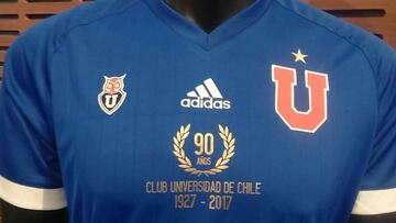 La U presenta la camiseta que utilizará por sus 90 años