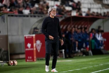 La Primera RFEF sigue devorando entrenadores