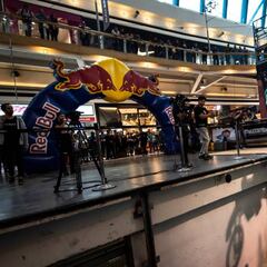 'Chaleco' López organizará carrera de motos en un mall