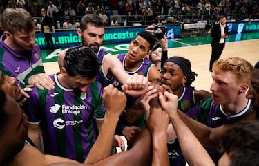 Los Tyson golpean al Galatasaray