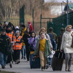 Ukraine-Russia war: what are the differences between refugee, asylee and an internally displaced person?