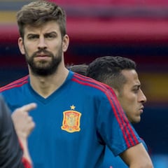 Piqué acepta el toque de atención de Bartomeu