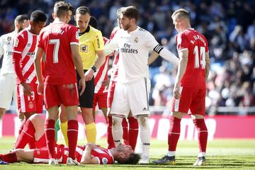 El capitán del Real Madrid golpeó a un jugador del Girona al intentar una chilena y vio la segunda amarilla.
20ª expulsión en liga del camero.