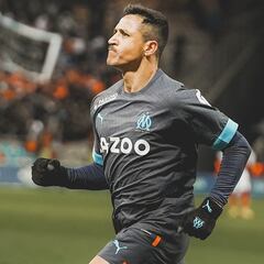 Alexis enamora a Francia