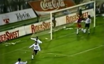 Un año más tarde, el 20-11-1996, Vargas y Vergara vuelven a protagonizar una pelea en un partido por Copa Chile, pero esta vez en el estadio Monumental. 3-2 ganó la U a Colo Colo.