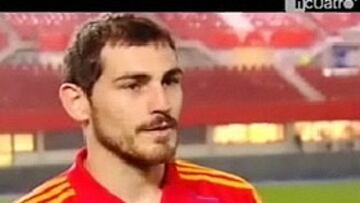 <b>CAMPEONES.</b> El capitán de la Selección recuerda para Cuatro el triunfo en la Eurocopa.