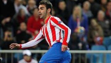 Adrián: a un gol de Vavá como máximo anotador en Europa en una temporada