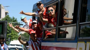 El gobernador de Mendoza propone jugar allí el River-Boca