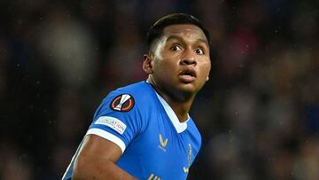 Van Bronckhorst confirma el regreso de Alfredo Morelos