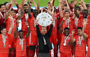 Tras sus dos buenas temporadas en el Leipzig (tercero y segundo en la Bundesliga), en abril de 2021 el Bayern anunció que lo había fichado y había pagado una indemnización a su equipo de 25M.