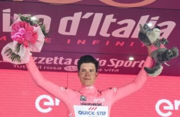 El ciclista luxemburgués, Bob Jungels, mantiene el liderato.