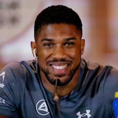 Anthony Joshua logra bajar a 245 libras para enfrentar a Jake Paul