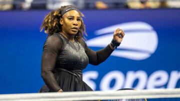 NEW YORK, USA, September 02:    Serena Williams of the United States in action against Ajla Tomljanovic of Australia on Arthur Ashe Stadium in the Women's Singles third round match during the US Open Tennis Championship 2022 at the USTA National Tennis Centre on September 2nd 2022 in Flushing, Queens, New York City.  (Photo by Tim Clayton/Corbis via Getty Images)