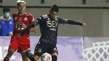 El joven jugador del cuadro de Santa Laura fue apartado del primer equipo debido a que aún no arreglaba su situación contractual con el club.