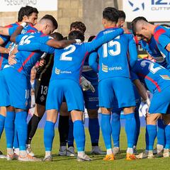 Urritxe despide a sus héroes en el primer asalto entre campeones