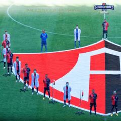 Atlas rinde homenaje a personal médico con foto oficial