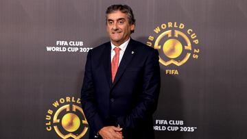 Miami (United States), 05/12/2024.- Former Uruguayan international and River Plate player Enzo Francescoli arrive for the FIFA Club World Cup 2025 Draw in Miami, USA, 05 December 2024. FIFA's new club competition will be played for the first time from 15 June to 13?July 2025 in 12 stadiums across the USA. (Mundial de Fútbol, Francia) EFE/EPA/CRISTOBAL HERRERA-ULASHKEVICH