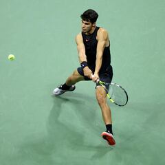 Zverev y Alcaraz sacan su billete a las Finals y Djokovic se queda fuera... de momento