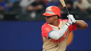 ARLINGTON, TEXAS - JULY 16: Juan Soto #22 of the New York Yankees bats in the first inning during the 94th MLB All-Star Game presented by Mastercard at Globe Life Field on July 16, 2024 in Arlington, Texas. Sam Hodde/Getty Images/AFP (Photo by Sam Hodde / GETTY IMAGES NORTH AMERICA / Getty Images via AFP)