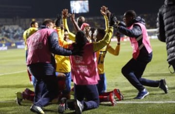 Buen ambiente en el estadio El Teniente de Rancagua en donde se enfrentan Ecuador y México. Comienzan a definirse los clasificados de la Copa América.