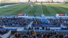 Casi 5.000 aficionados en el entrenamiento a puerta abierta