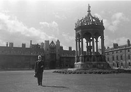 Frederick Hopkins, Nobel de Medicina: “Ningún animal puede vivir solo con una mezcla de proteínas, grasas y carbohidratos puros”