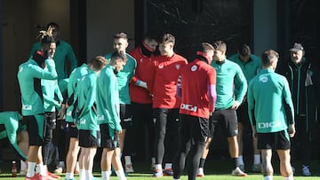 14/02/25 ENTRENAMIENTO ATHLETIC DE BILBAO JUGADORES