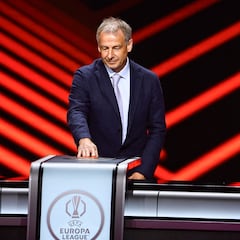 Concorrentes reais de avaliação na Liga Europeia: Programa de Fase da Liga ONG