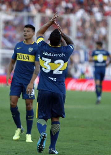 Buenos Aires, 04 Febrero 2018 Argentina
SUPERLIGA
San Lorenzo vs Boca Juniors por ls 14ta fecha del torneo Local, en el Estadio Nuevo Gasometro.
Festejo de Gol de Carlos Tevez de Boca Juniors
Foto Ortiz Gustavo
