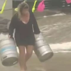 Se juega la vida por dos barriles de cerveza de su club de surf
