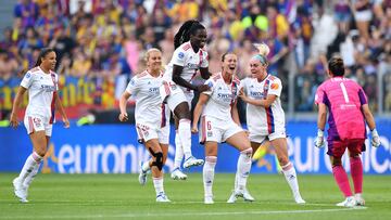 Amandine Henry inauguró el marcador en Turín.