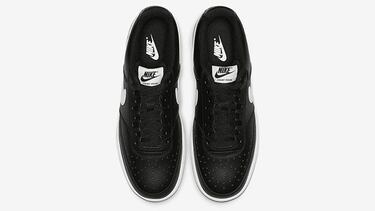 Las zapatillas Nike con ‘look’ del baloncesto de los 80 que cuestan menos de 50 euros