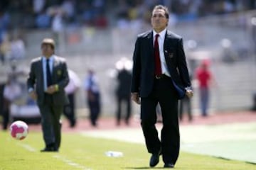 Mario Carrillo no regresa a un banquillo desde el 2012, año donde fue destituido de Pumas. 