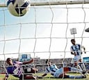 El Málaga lo borda y deja al Recre en zona peligrosa