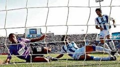 El Málaga lo borda y deja al Recre en zona peligrosa