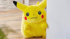 No sabías que lo necesitabas en tu vida: relanzan el peluche de Pikachu regordete por el 30º aniversario de Pokémon