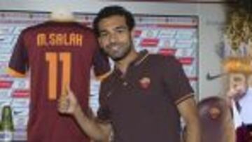 Mohamed Salah y Edin Dzeko, nuevos refuerzos del Roma