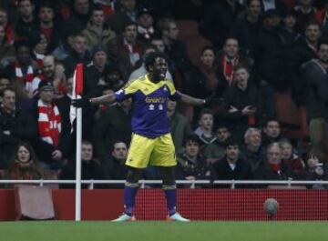 Wilfried Bony celebra el 0-1.