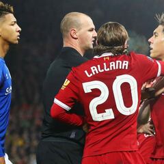 Firmino escapes punishment after Holgate allegation