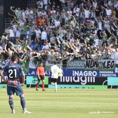 El Alcoraz hace agua