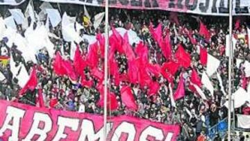 <b>LLENO. </b>El Vicente Calderón colgará el cartel de no hay billetes ante Barcelona y Oporto.