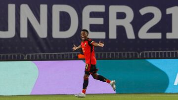 Tbilisi (Georgia), 24/06/2023.- Largie Ramazani of Belgium celebrates scoring the 2-0 lead during the UEFA Under-21 Championship group stage match between Georgia and Belgium in Tbilisi, Georgia, 24 June 2023. (Bélgica) EFE/EPA/DAVID MDZINARISHVILI
